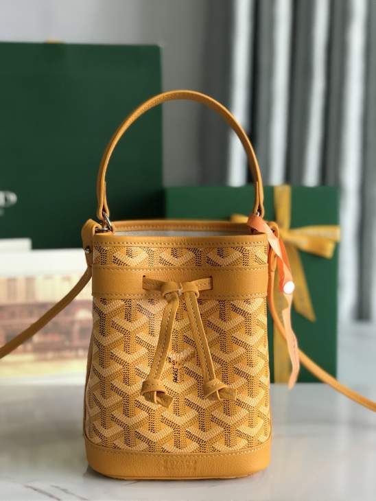 Picture of Goyard Handbags _SKUfw241227383fw